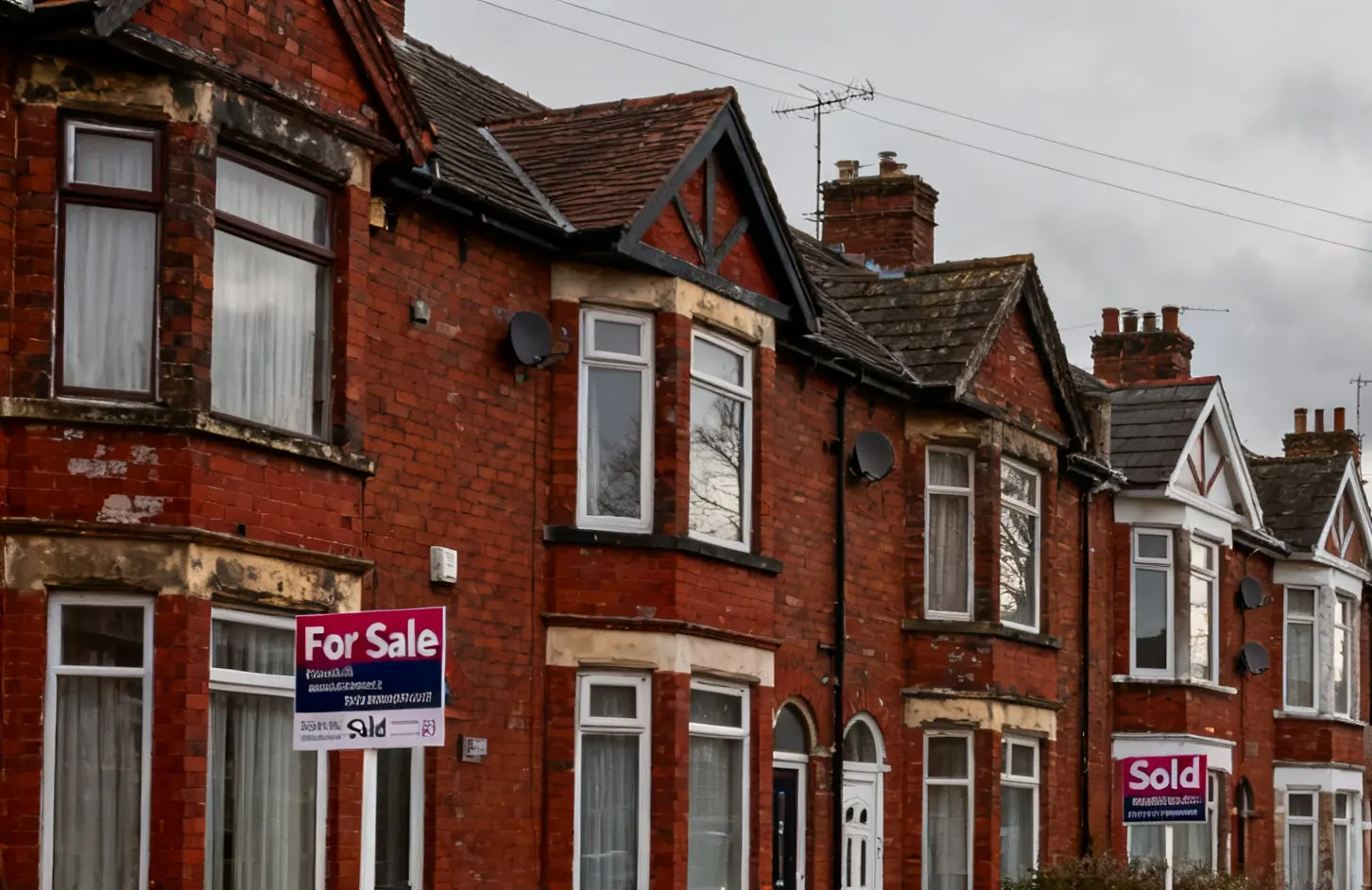 UK property market shows resilience as sale speeds defy rate headwinds