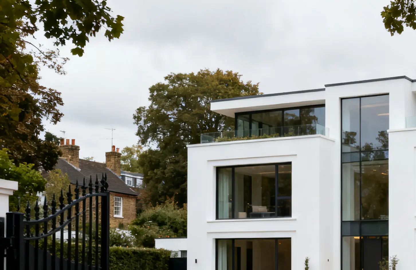 Government retains £2m mansion tax threshold