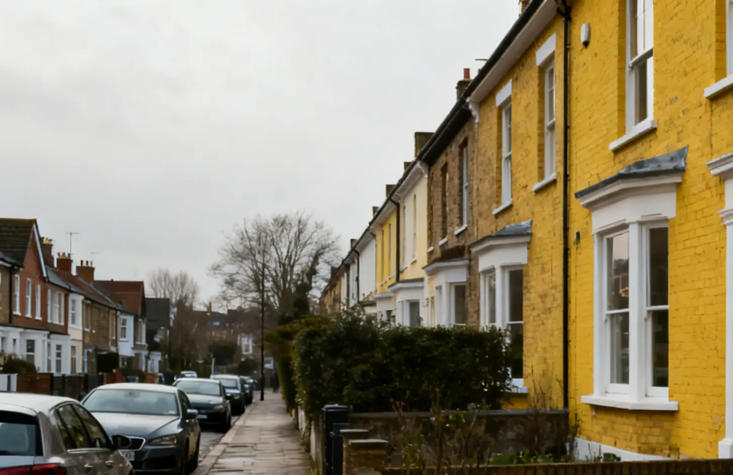 UK house price growth slows for fourth consecutive month